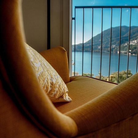 An Armchair On The Lake Blevio Exterior photo
