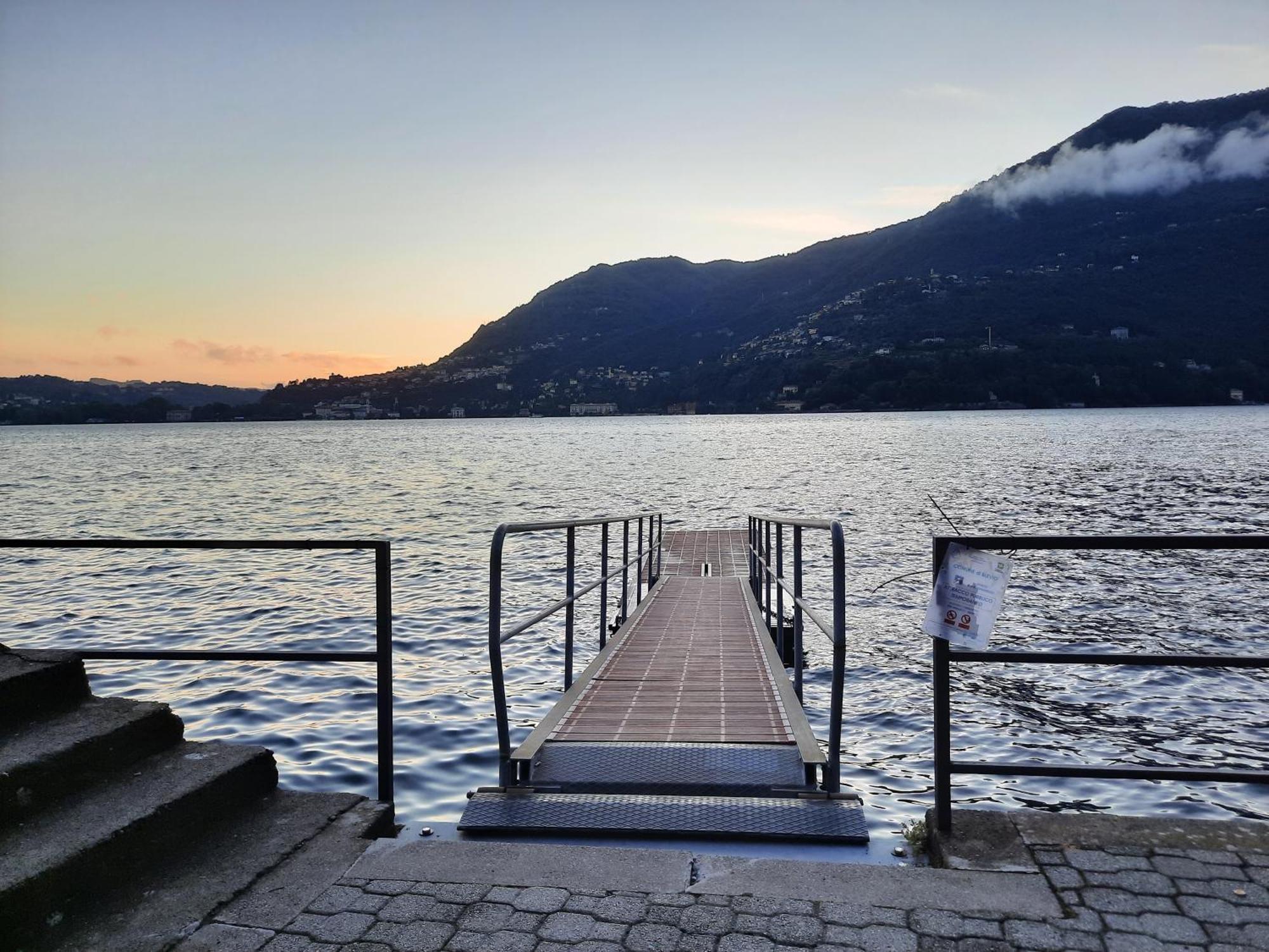 An Armchair On The Lake Blevio Exterior photo